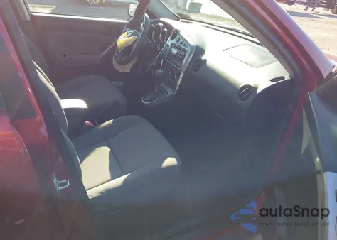 2008 Pontiac Vibe z USA, uszkodzony, nr VIN 5Y2SL658X8Z424441